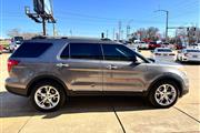 $9995 : 2014 Explorer thumbnail