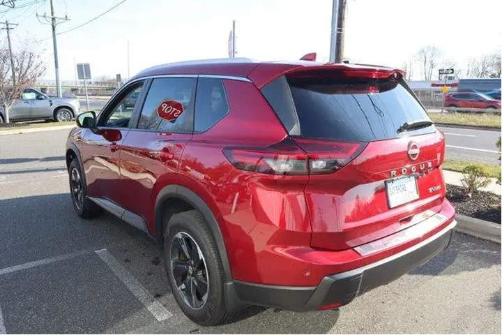 $24843 : Nissan Rogue 2024 AWD SV 4dr image 8