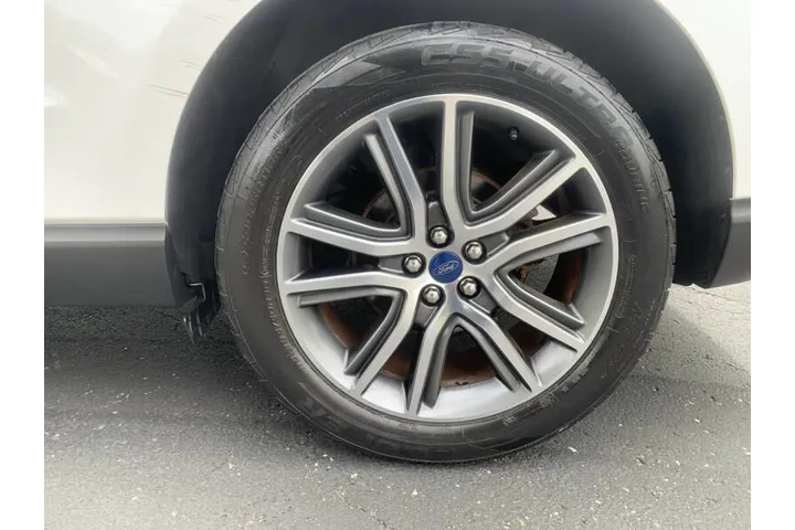 $9995 : 2019 Edge Titanium image 10