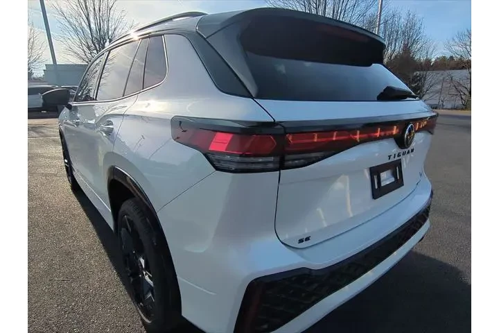 $35990 : Volkswagen Tiguan 2025 AWD S image 2