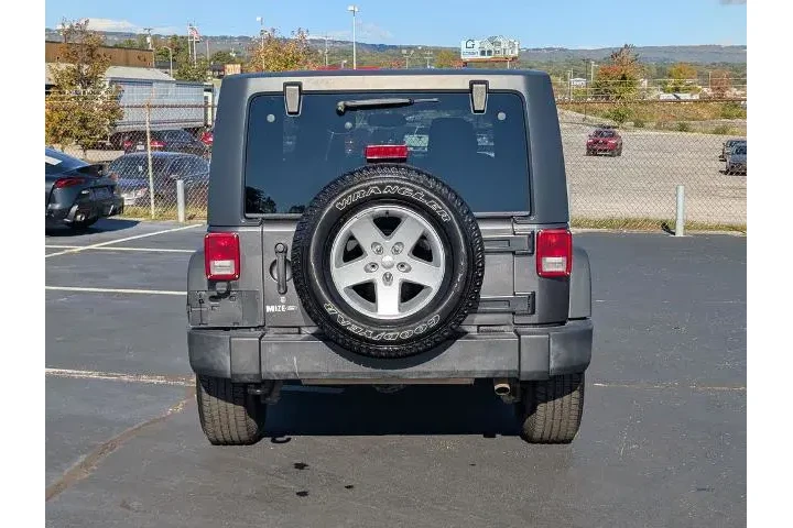 $20000 : Jeep Wrangler 2017 4x4 Sport image 8