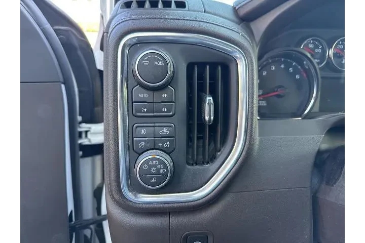 $37661 : Chevrolet Silverado 1500 202 image 8