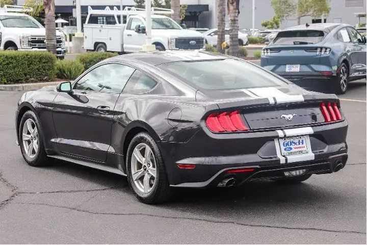 $23995 : Ford Mustang 2023 EcoBoost 2 image 6