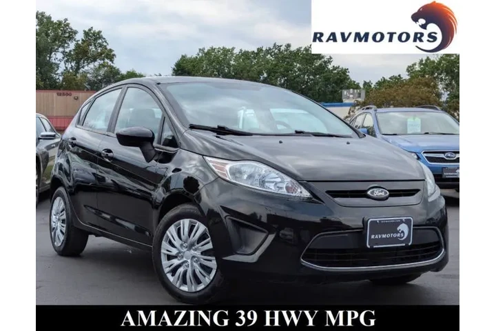 $5994 : 2012 Fiesta SE image 2