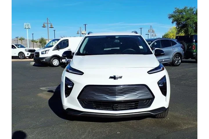 $18246 : Chevrolet Bolt EUV 2023 LT 4 image 2