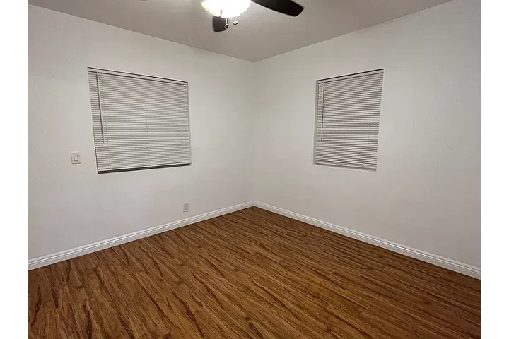 $899 : NOW READY- TAKE A TOUR ᐳ image 5