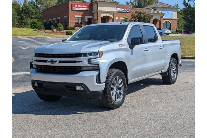 $31999 : Chevrolet Silverado 1500 202 image 1