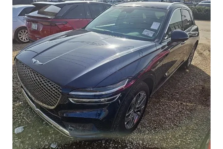 $35881 : Genesis GV70 2025 AWD 2.5T S image 1