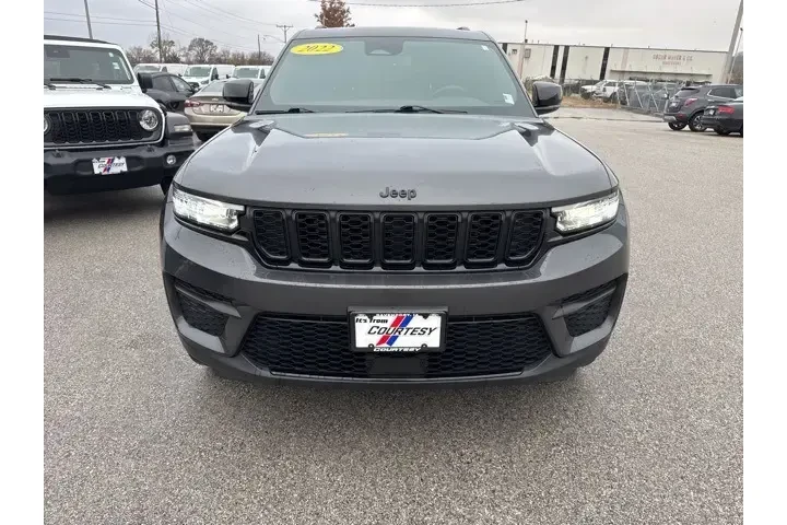 $27990 : Jeep Grand Cherokee 2022 4x4 image 8