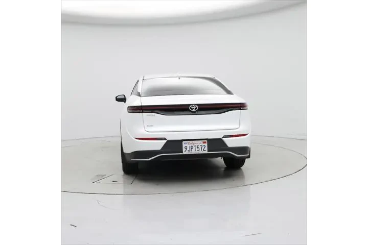 $32998 : Toyota Crown 2023 AWD XLE 4d image 6
