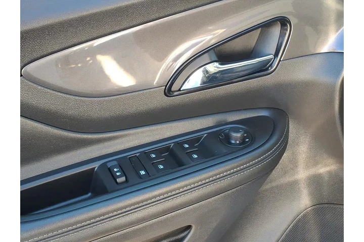 $12500 : Buick Encore 2020 Preferred image 4