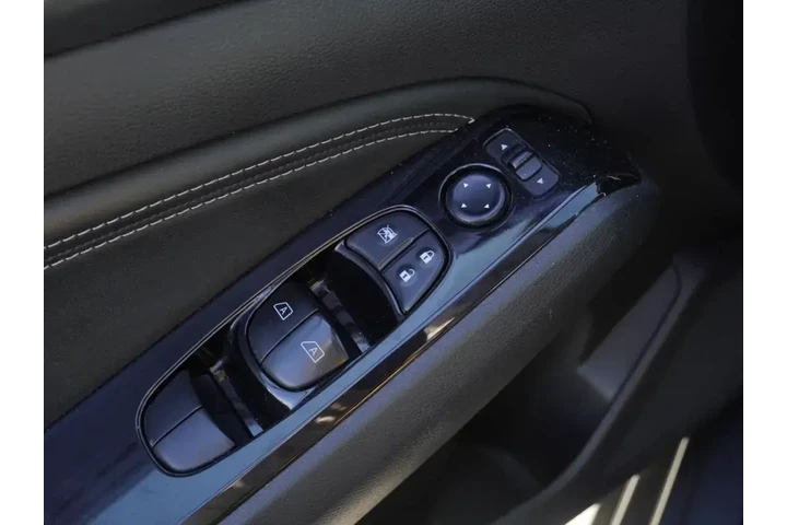 $15150 : Nissan Altima 2020 2.5 SL 4d image 9