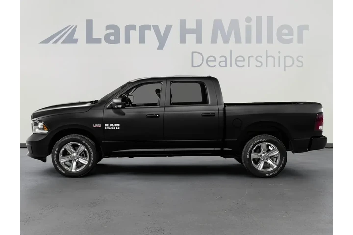 Ram 1500 2016 4x2 SLT 4dr Cr image 3