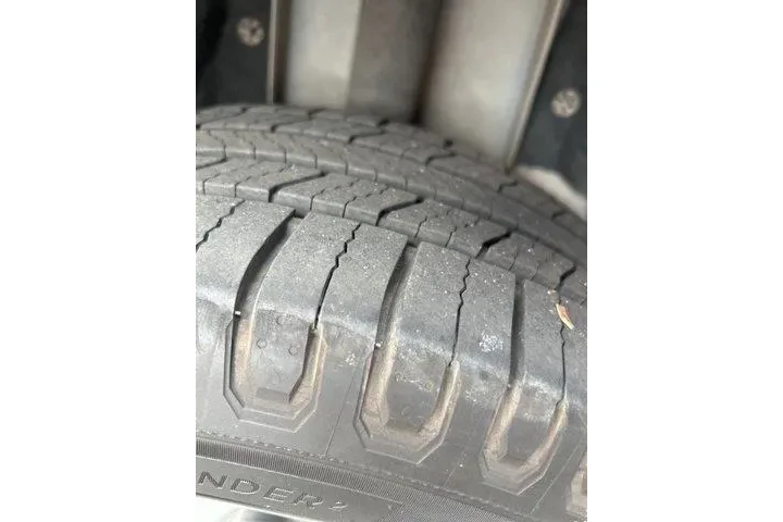 $11941 : Ford Escape 2018 SEL 4dr SUV image 4