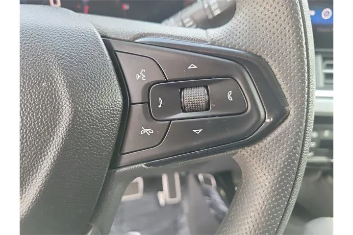 $23650 : Chevrolet Trax 2025 LT 4dr C image 6