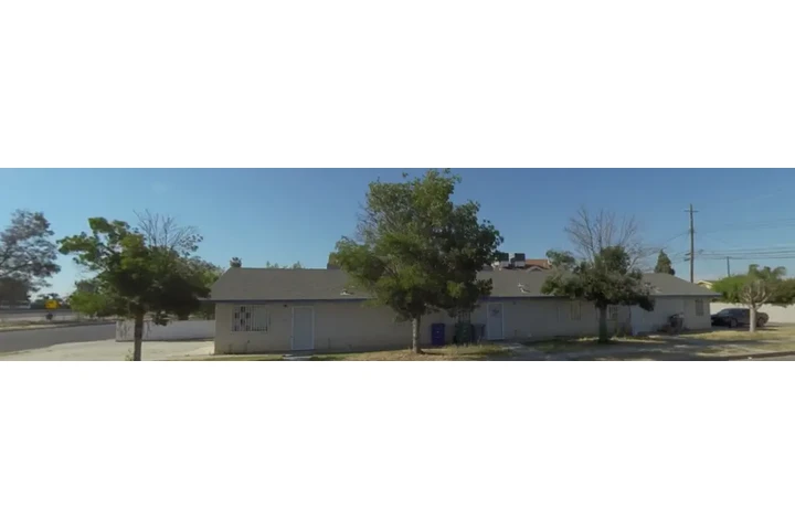 $1100 : Apartamento en Delano Ca image 1