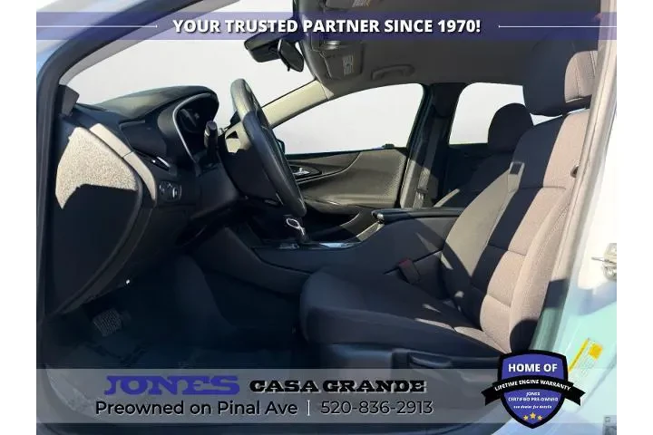 $17742 : Chevrolet Malibu 2023 LS 4dr image 9