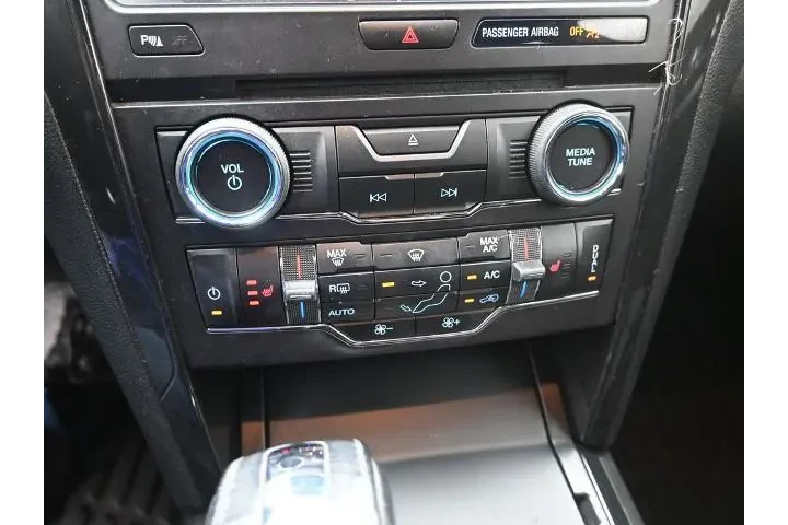 $11930 : Ford Explorer 2018 XLT 4dr S image 9