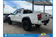 $33168 : Toyota Tacoma 2021 4x4 TRD P thumbnail