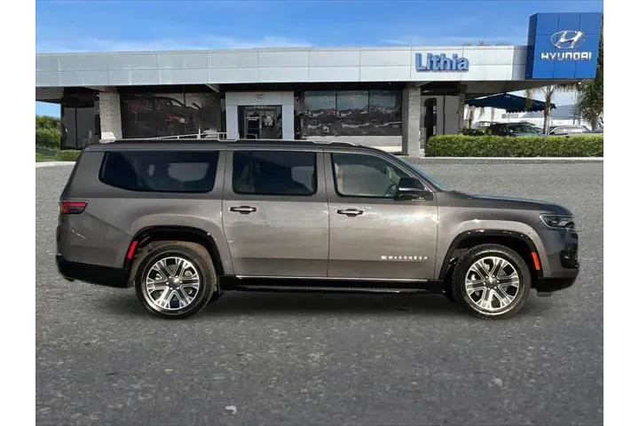 $39899 : Jeep Wagoneer L 2024 4x4 Ser image 9