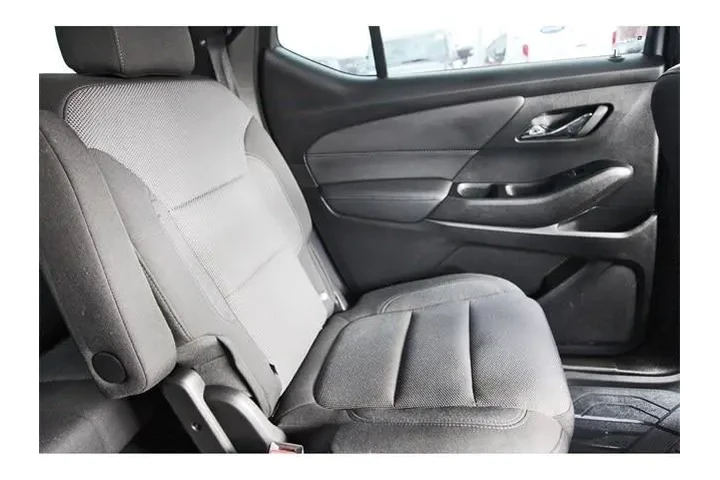 $32710 : Chevrolet Traverse Limited 2 image 10