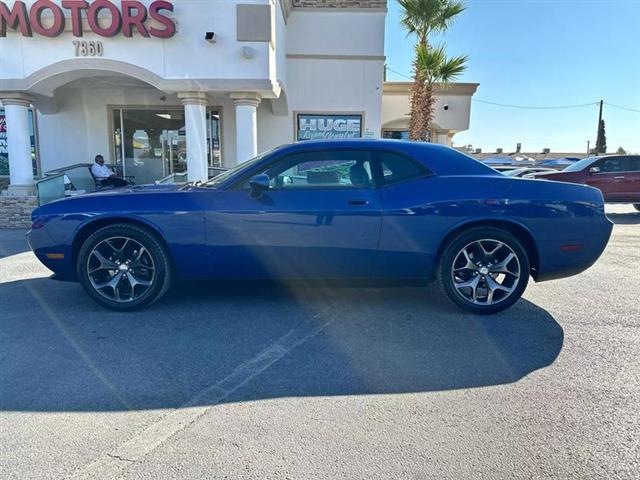 $13995 : Pre-Owned 2010 Challenger SE image 9