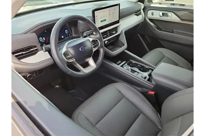 $36988 : Ford Explorer 2025 Active 4d image 3