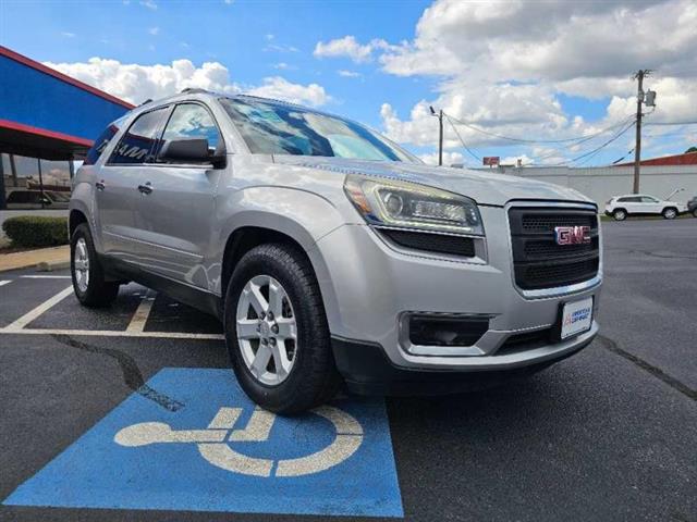 2015 GMC Acadia image 2