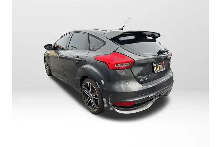 $14814 : Ford Focus 2017 ST 4dr Hatch image 5