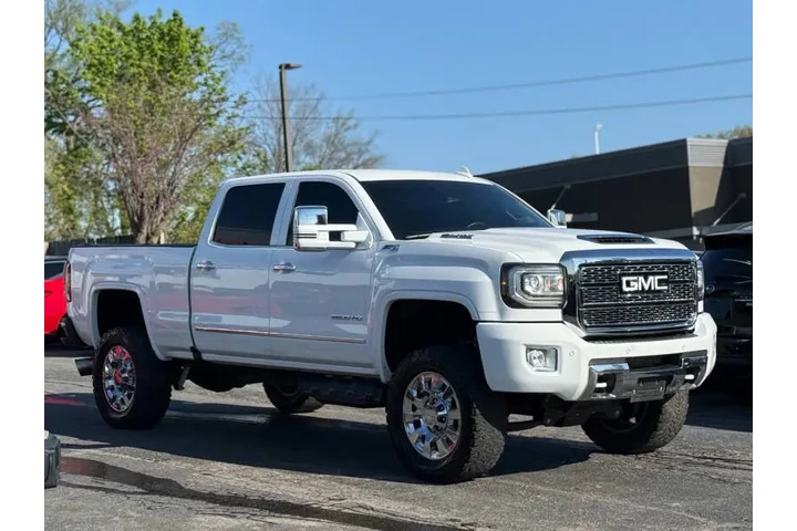 $44995 : 2018 GMC Sierra 2500HD SLT image 4