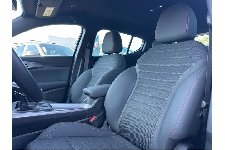 $20477 : 2024 Hornet R/T image 8