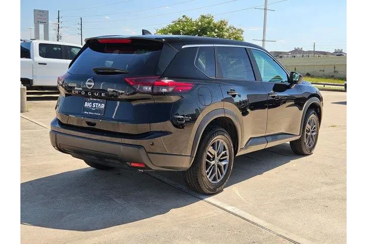 $19354 : Nissan Rogue 2024 S 4dr Cros image 3