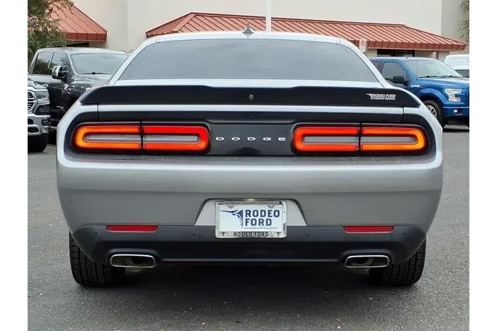 $11999 : Dodge Challenger 2016 SXT 2d image 4