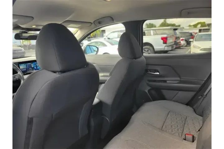 $24791 : Nissan Kicks 2026 SV 4dr Cro image 10