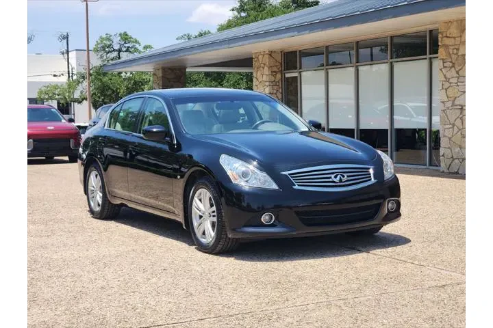$12700 : INFINITI Q40 2015 AWD 4dr Se image 3