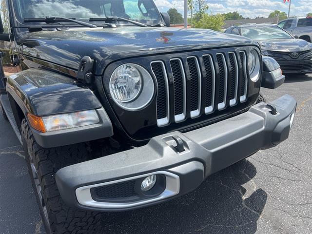 $29590 : PRE-OWNED 2018 JEEP WRANGLER image 10