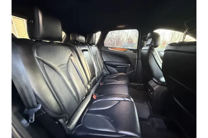 $15999 : 2019 MKC Select image 10