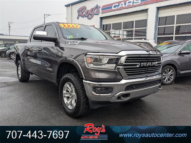 $37995 : 2019 1500 Laramie 4WD Truck image 1