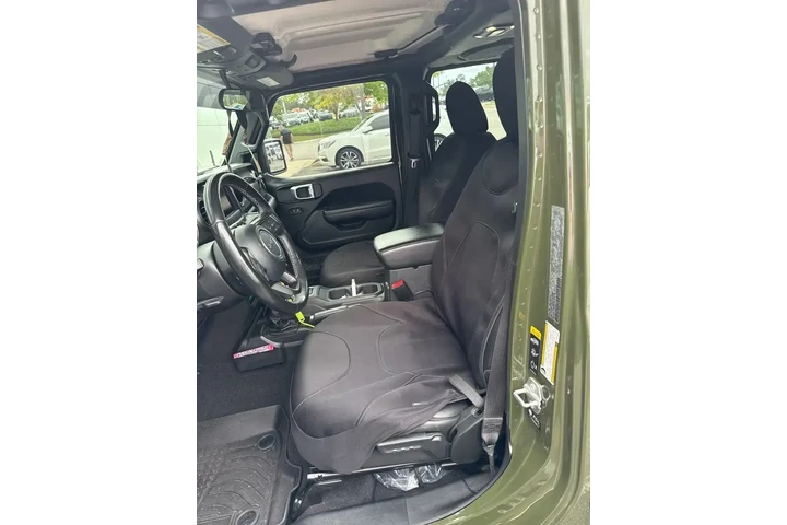 $30295 : Jeep Gladiator 2023 4x4 Spor image 2