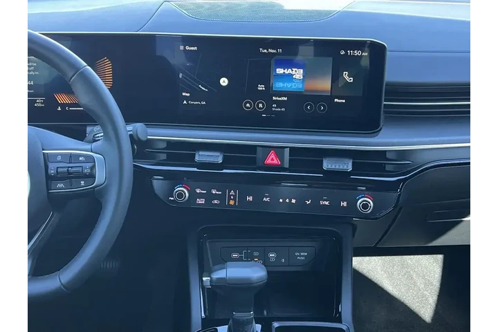 $28749 : Kia K5 2025 GT-Line 4dr Seda image 4