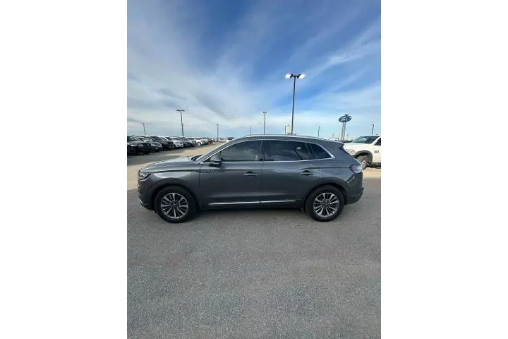 $30580 : Lincoln Nautilus 2022 Reserv image 5