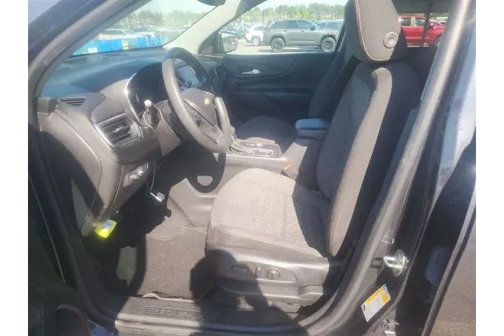 $20105 : Chevrolet Equinox 2023 LT 4d image 3