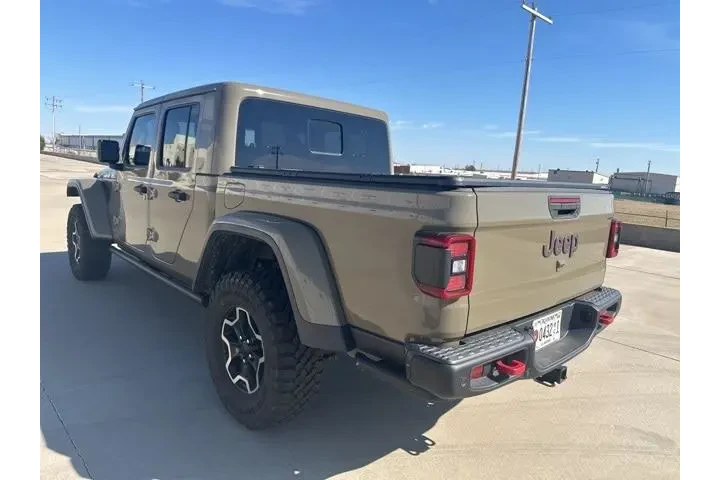 $29950 : Jeep Gladiator 2020 4x4 Laun image 7