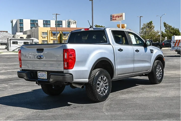 Ford Ranger 2023 4x2 XLT 4dr image 8