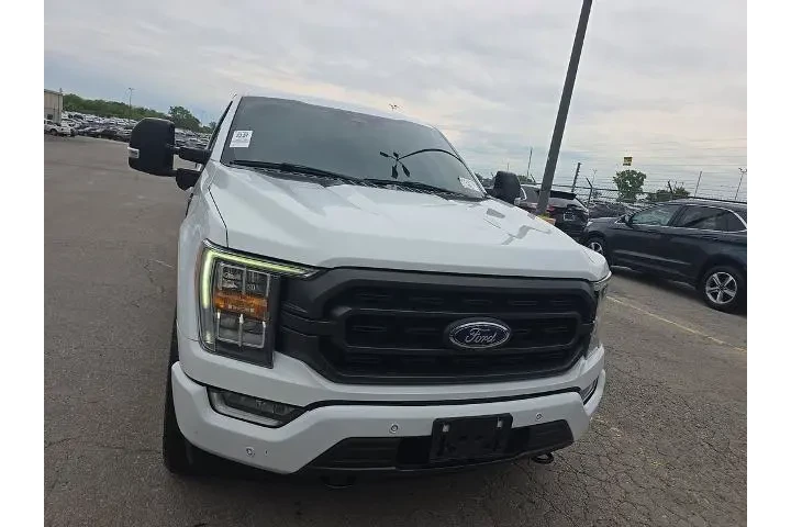 $31898 : Ford F-150 2023 4x4 Platinum image 3