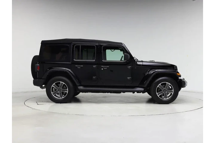 $32998 : Jeep Wrangler 2023 4x4 Sahar image 7