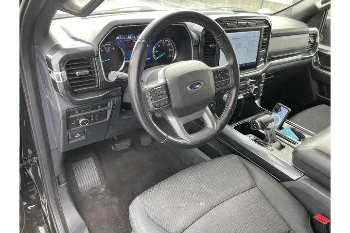 $39000 : Ford F-150 2022 4x4 XL 4dr S image 9
