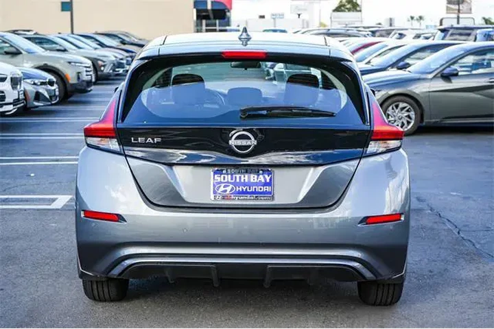 $13294 : Nissan LEAF 2023 S 4dr Hatch image 7