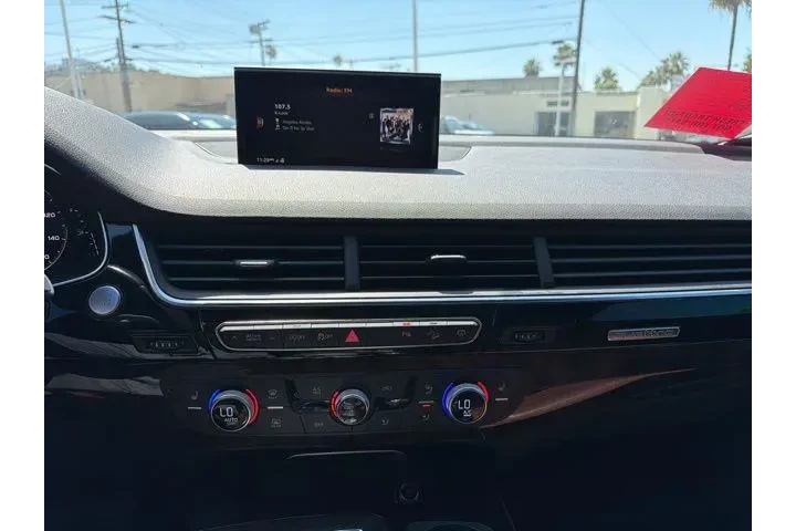 $25076 : Audi Q7 2019 AWD quattro SE image 7