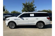 $36999 : Lincoln Navigator 2021 4x2 R thumbnail